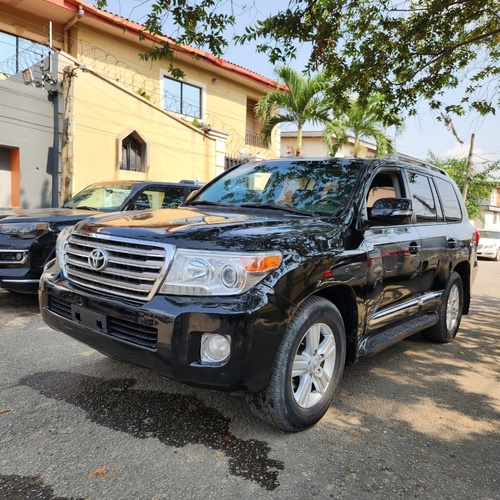 2012 Toyota Land Cruiser Reg for Sale In Lagos
