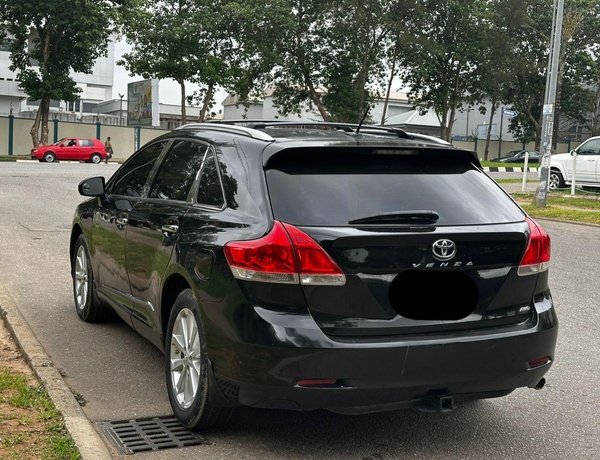 2012 TOYOTA VENZA FOR SALE IN ABUJA