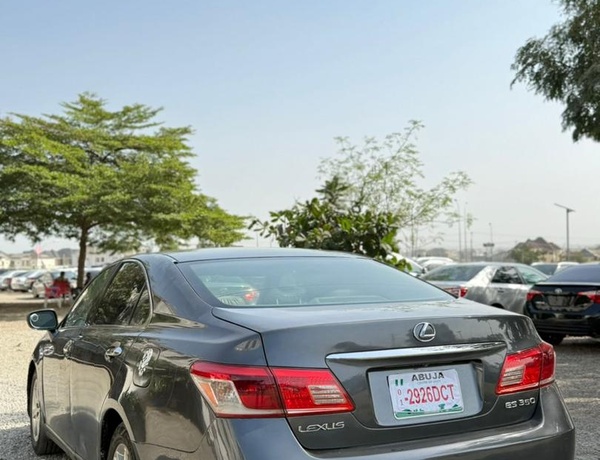 2012 UPGRADED LEXUS ES350 FOR SALE IN ABUJA
