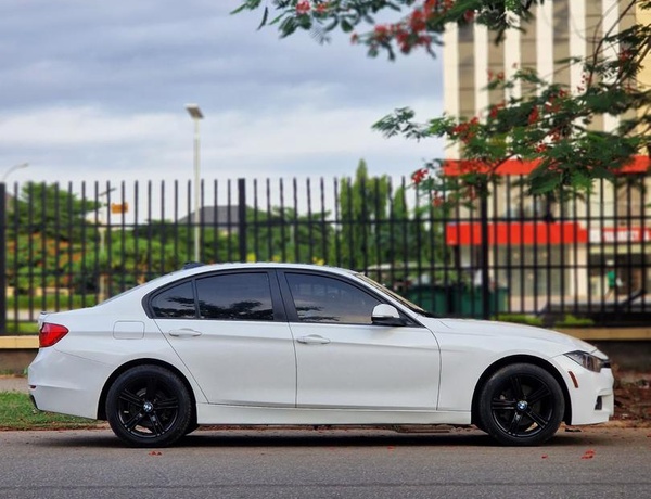 2013 BMW 3 SERIES 328i FOR SALE