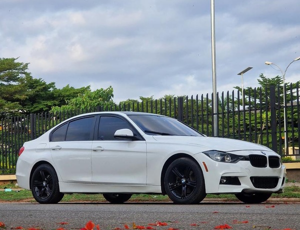 2013 BMW 3 SERIES 328i FOR SALE