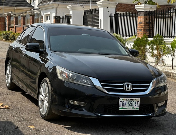 2013 HONDA ACCORD EXL FOR SALE IN  ABUJA