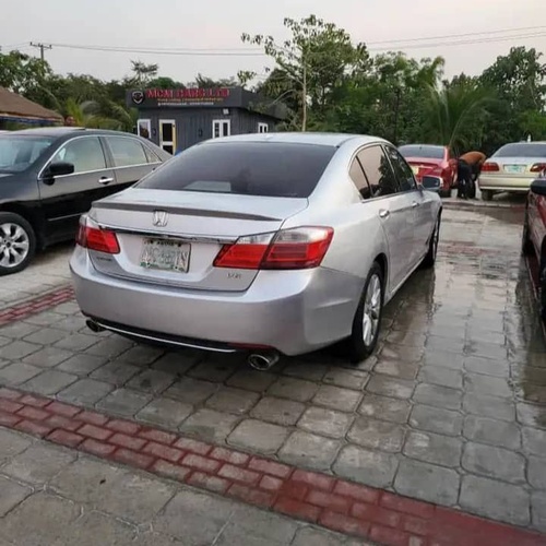 2013 HONDA ACCORD  FOR SALE IN ABUJA