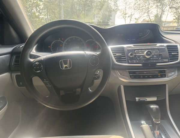 2013 HONDA ACCORD LX FOR SALE IN ABUJA
