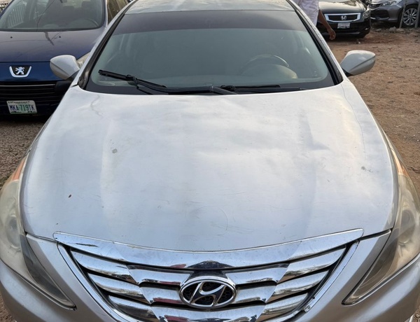 2013 HYUNDAI SONATA  FOR SALE IN ABUJA
