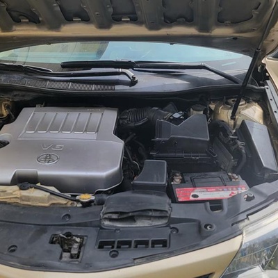 2013 KEYLESS TOYOTA CAMRY V6 FULL OPTION FOR SALE IN ABUJA