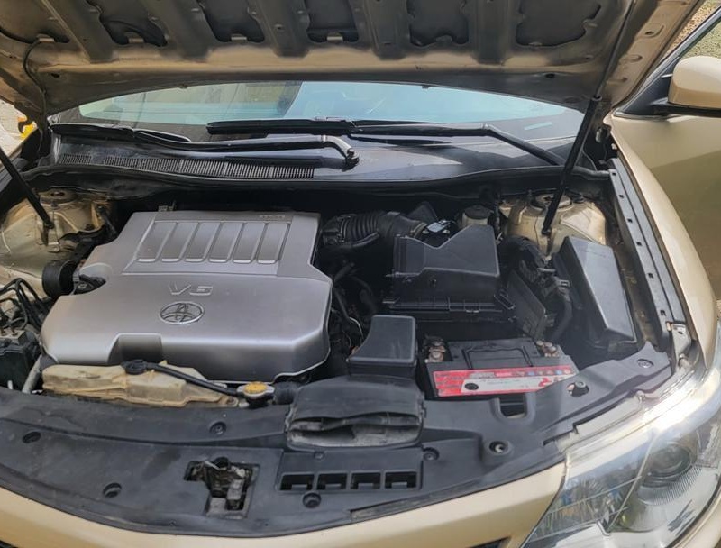 2013 KEYLESS TOYOTA CAMRY V6 FULL OPTION FOR SALE IN ABUJA image