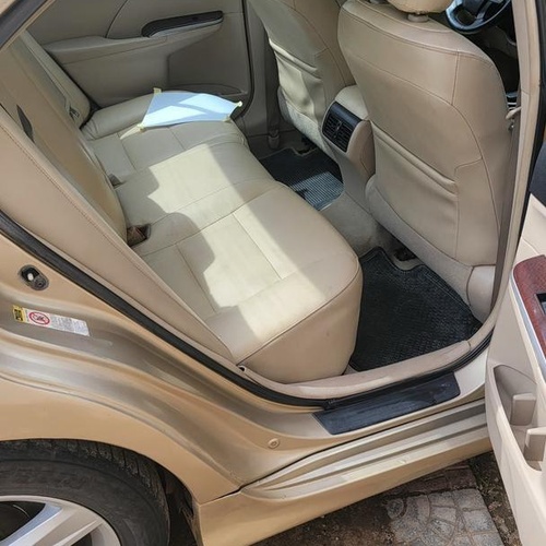 2013 KEYLESS TOYOTA CAMRY V6 FULL OPTION FOR SALE IN ABUJA