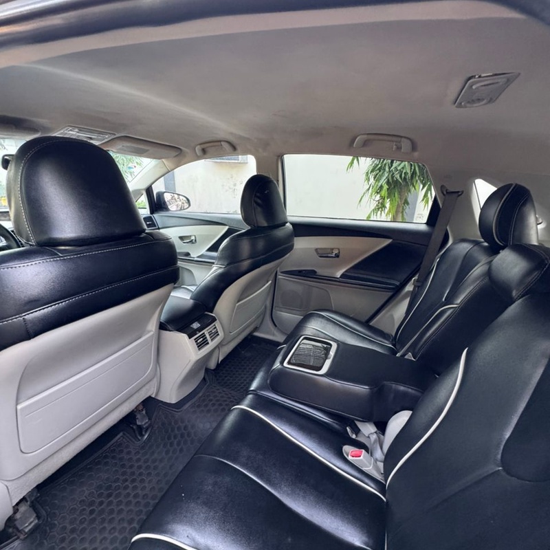 2013 KEYLESS TOYOTA VENZA FOR SALE IN LAGOS image