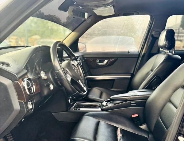 2013 MERCEDES BENZ(BLACK) GLK350 FOR SALE