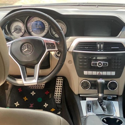 2013 MERCEDES BENZ C300 FOR SALE IN ABUJA