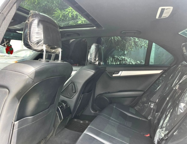 2013 MERCEDES BENZ C300 FOR SALE