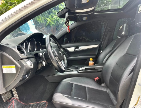 2013 MERCEDES BENZ C300 FOR SALE