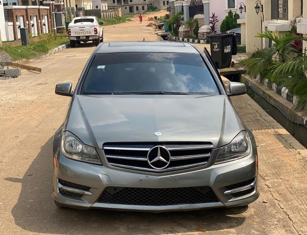 2013 MERCEDES BENZ C300 FOR SALE IN ABUJA