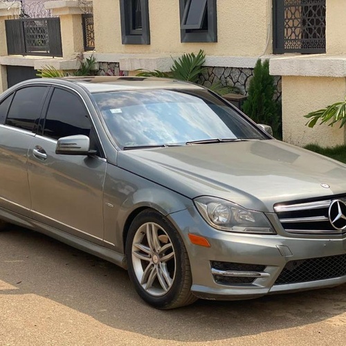 2013 MERCEDES BENZ C...