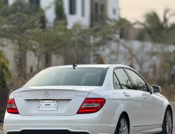2013 MERCEDES BENZ C300 FOR SALE IN KANO