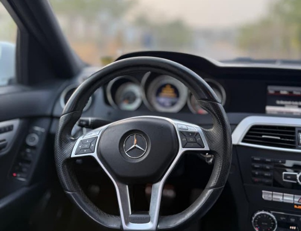 2013 MERCEDES BENZ C300 FOR SALE IN KANO