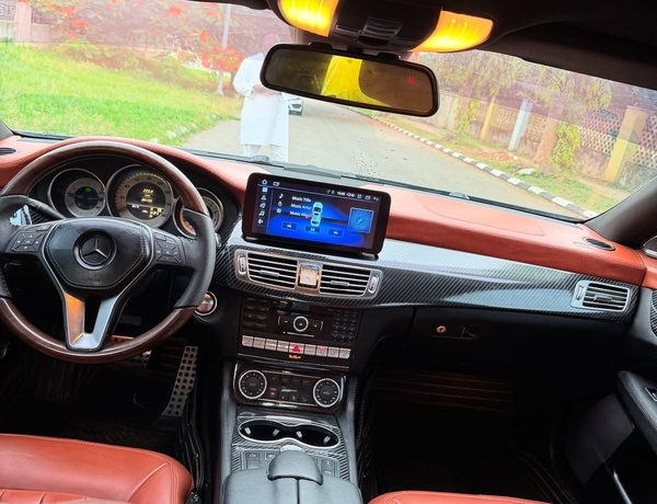 2013 MERCEDES BENZ CLS550 V8 FOR SALE