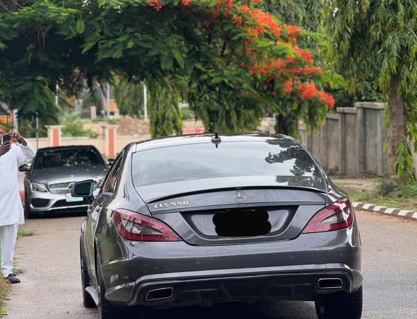 2013 MERCEDES BENZ CLS550 V8 FOR SALE