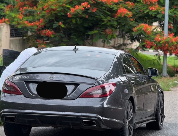 2013 MERCEDES BENZ CLS550 V8 FOR SALE