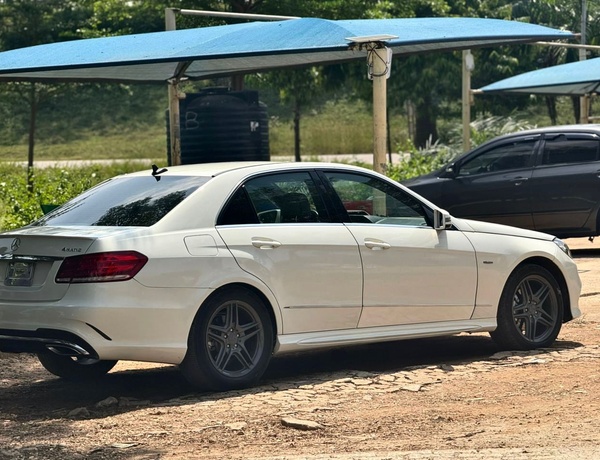 2013 MERCEDES BENZ E350 FOR SALE IN ABUJA