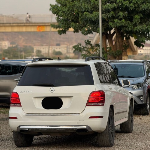 2013 MERCEDES BENZ GLK350 FULL OPTION FOR SALE IN ABUJA