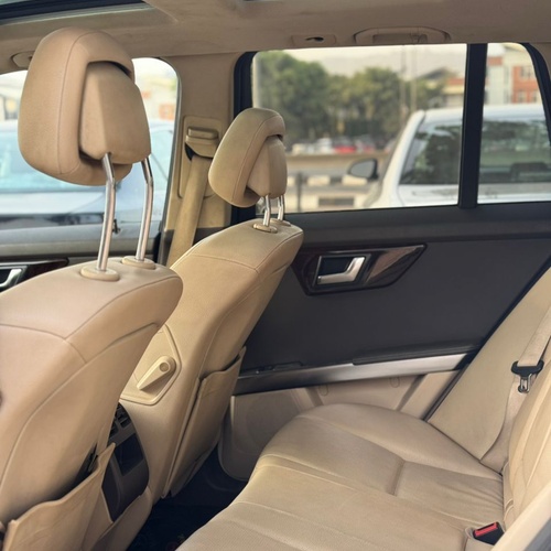 2013 MERCEDES BENZ GLK350 FULL OPTION FOR SALE IN ABUJA