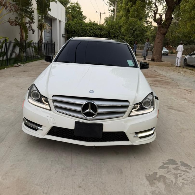 2013 MERCEDES BENZ C300 FOR SALE IN KANO image