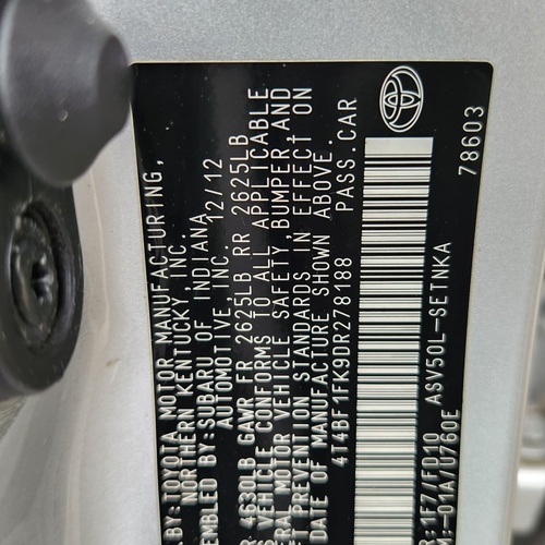 2013 Toyota Camry LE for Sale In Lagos