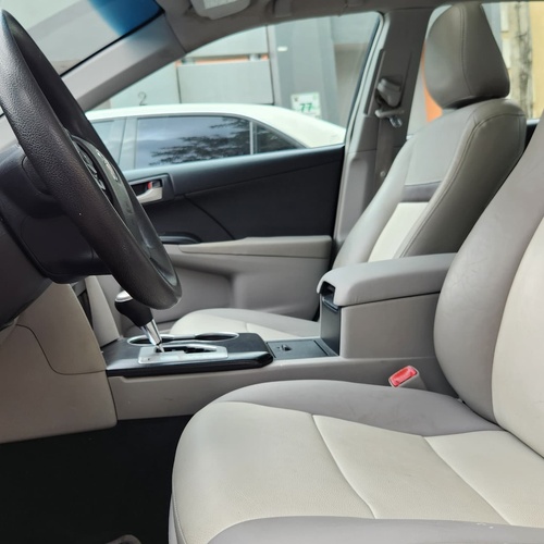 2013 Toyota Camry LE for Sale In Lagos