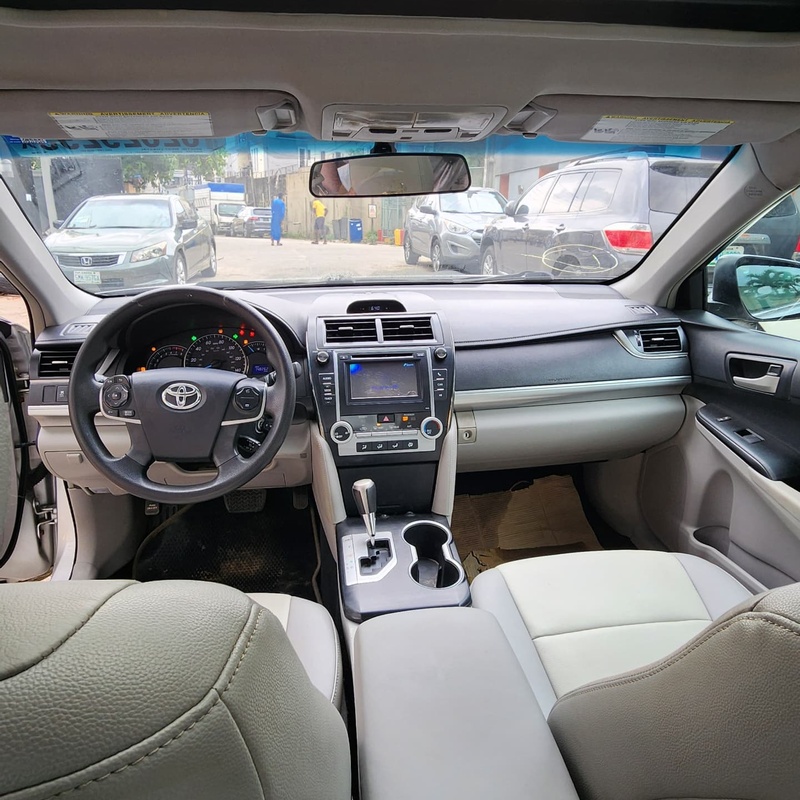 2013 Toyota Camry LE for Sale In Lagos image