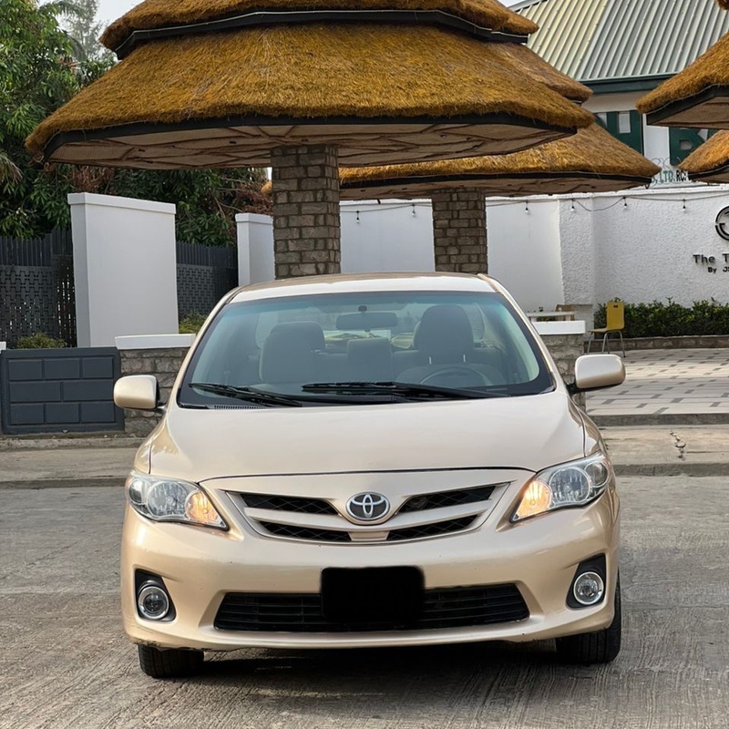 2013 TOYOTA COROLLA LE FOR SALE image
