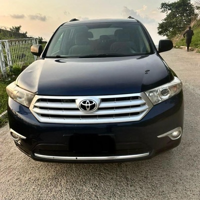 2013 TOYOTA HIGHLANDER FOR SALE IN ABUJA