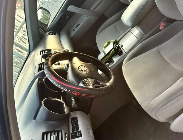 2013 TOYOTA HIGHLANDER FOR SALE IN ABUJA