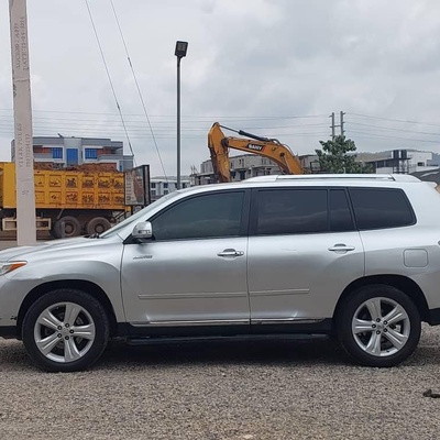 2013 UPGRADED KEYLESS TOYOTA HIGHLANDER FOR SALE