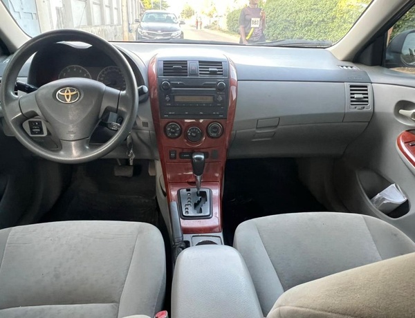 2013 UPGRADED TOYOTA COROLLA LE FOR SALE KADUNA