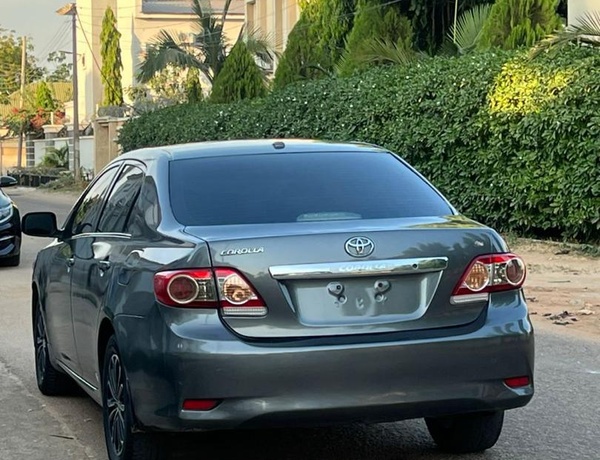 2013 UPGRADED TOYOTA COROLLA LE FOR SALE KADUNA