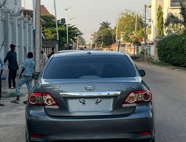 2013 UPGRADED TOYOTA COROLLA LE FOR SALE KADUNA