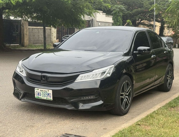 2014 HONDA ACCORD  FOR SALE IN ABUJA