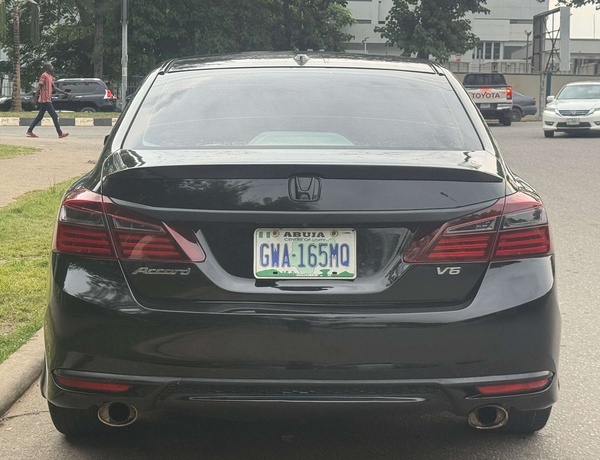2014 HONDA ACCORD  FOR SALE IN ABUJA