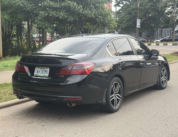 2014 HONDA ACCORD  FOR SALE IN ABUJA
