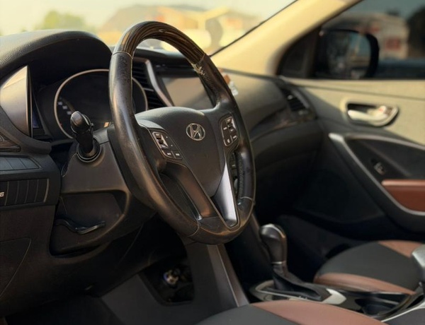 2014 HYUNDAI SANTAFE FOR SALE IN ABUJA