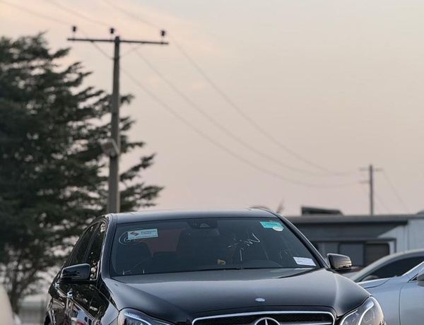 2014 MERCEDES BENZ E350 FOR SALE IN ABUJA