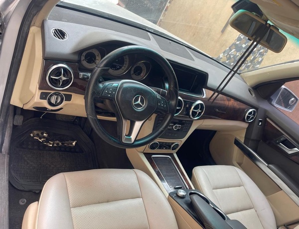 2014 MERCEDES BENZ GLK350 IN LAGOS FOR SALE