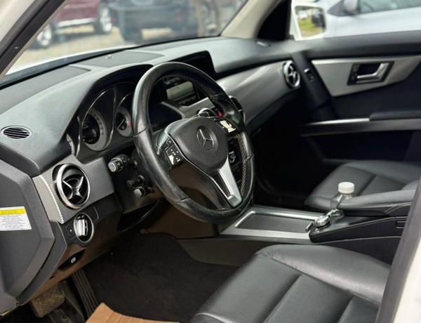 2014 MERCEDES BENZ GLK350 FULL OPTION FOR SALE IN ABUJA