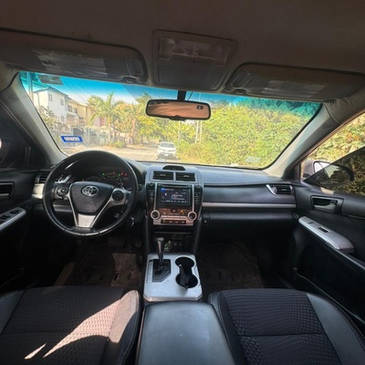 2014 TOYOTA CAMRY SE FOR SALE IN ABUJA