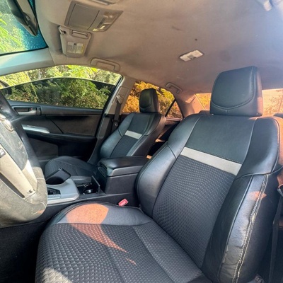 2014 TOYOTA CAMRY SE FOR SALE IN ABUJA