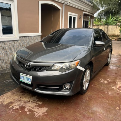 2014 Toyota Camry SE For Sale In Akwa Ibom
