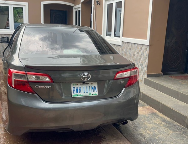 2014 Toyota Camry SE For Sale In Akwa Ibom