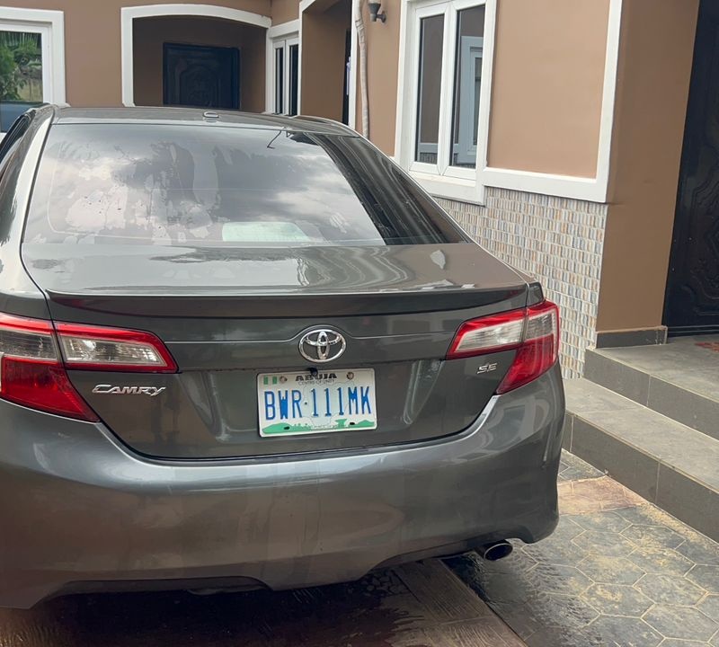 2014 Toyota Camry SE For Sale In Akwa Ibom image